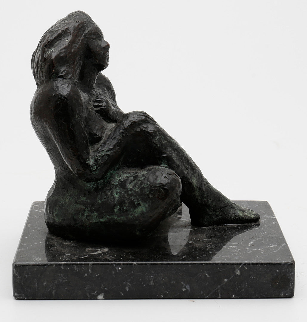Nude Female Bronze Sculpture